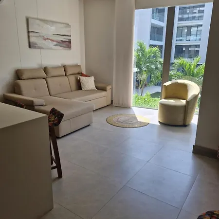 2 With Private And Ideal Pool Apartamento